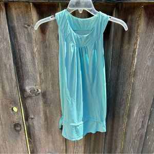 Lululemon Tank Top Preowned Size 6 drawstring bottom Aqua w Pinstripe